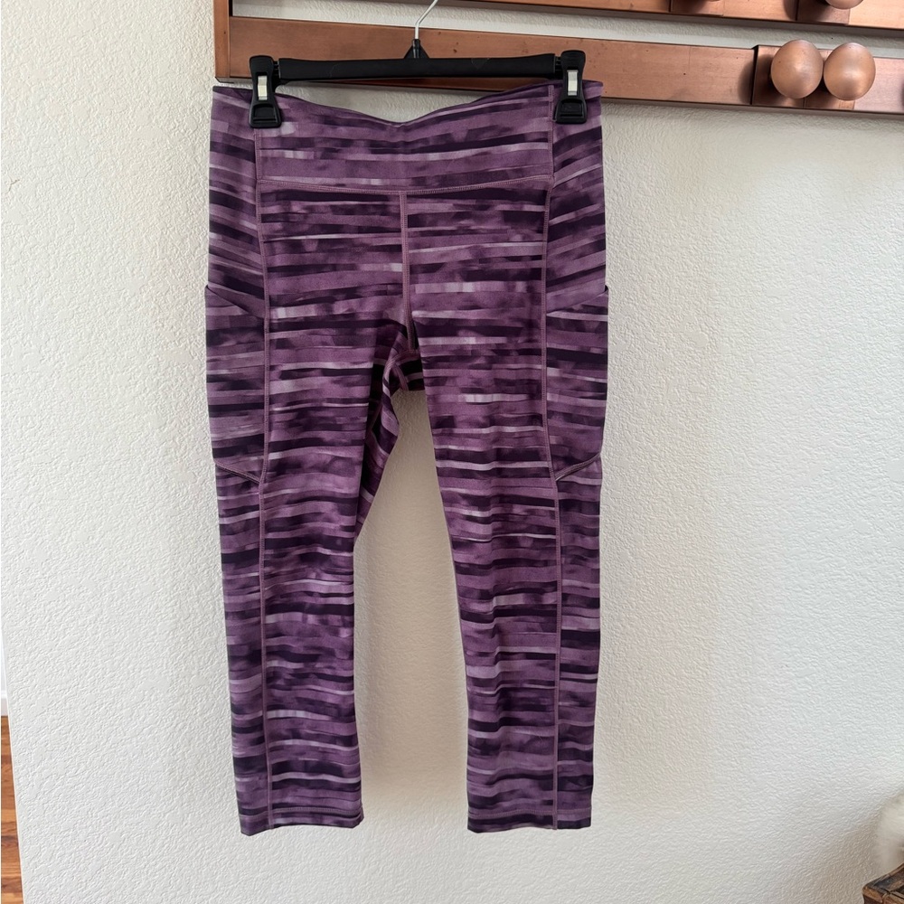 lululemon athletica 21” Cropped Purple Patterned Leggings